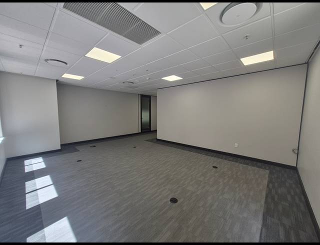 60M² OFFICE TO LET IN SANDTON CENTRAL